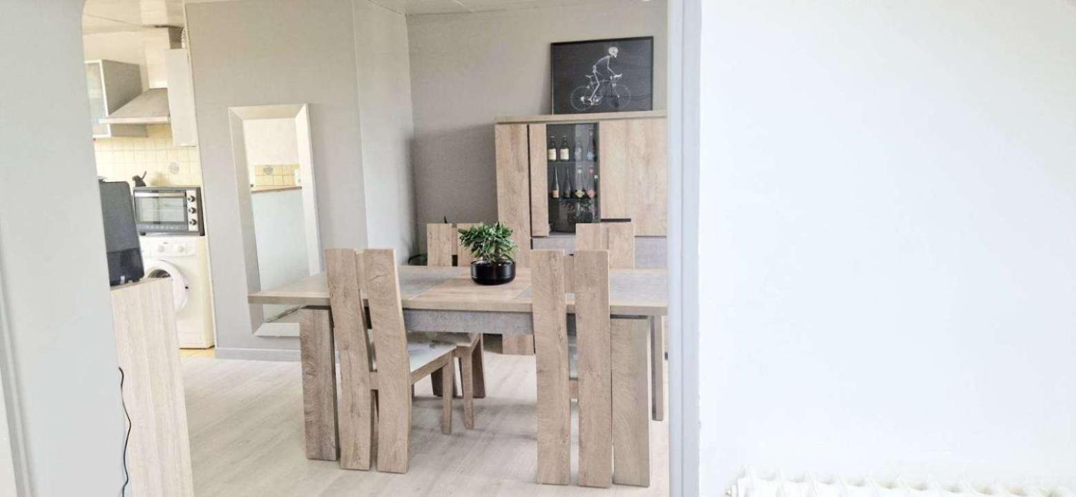 Apartmán Le Trinidad Troyes Exteriér fotografie